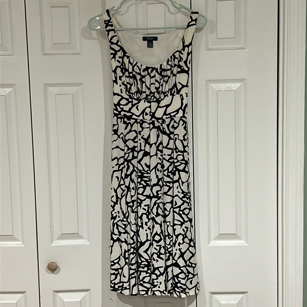 Chaps dress midi knee length a-line cream and black pattern comfortable